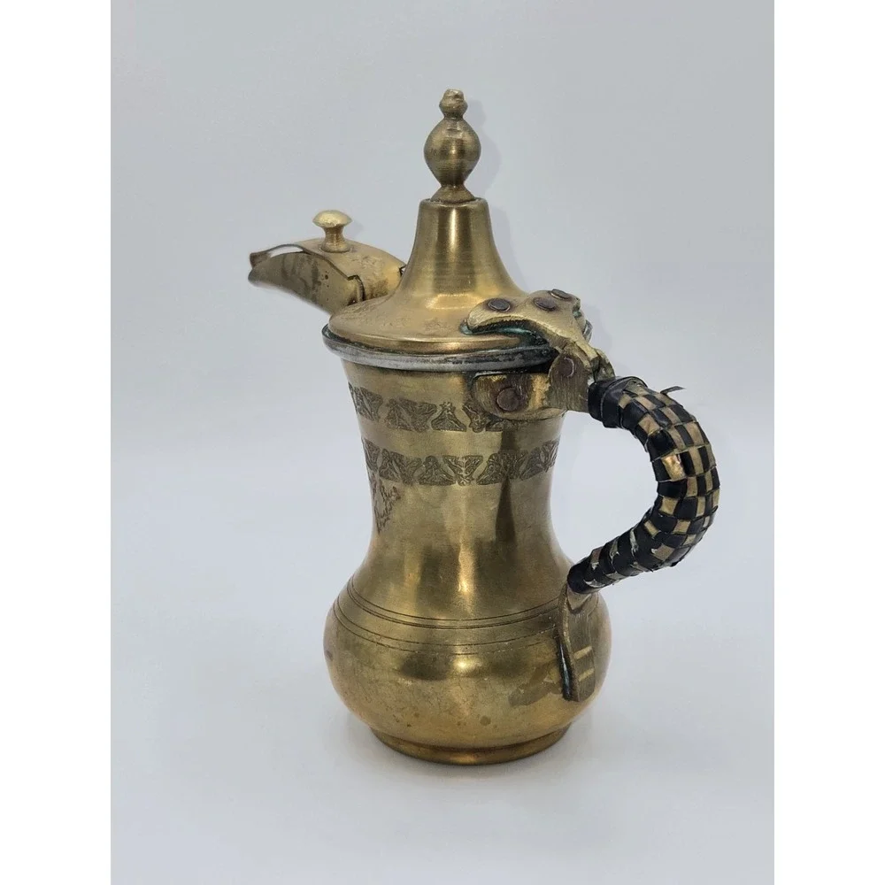Middle‎ Eastern Brass Dallah Coffee Pot Etched Form Decorative Islamic Teapot